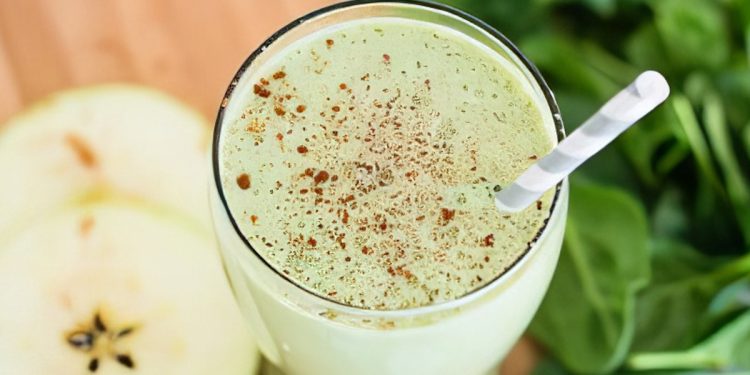 Green Apple Smoothie (with tofu!)
