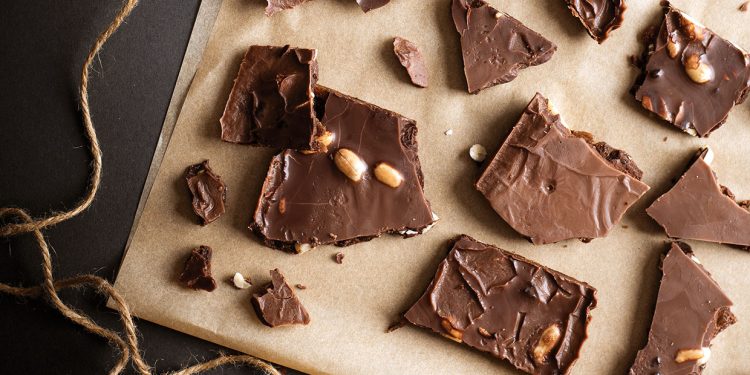 Vegan Sugar-Free Chocolate with Fruit and Nuts